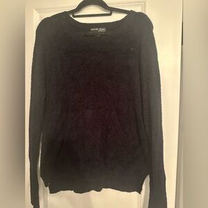 Barefoot Dreams cozy sweatshirt size Small.